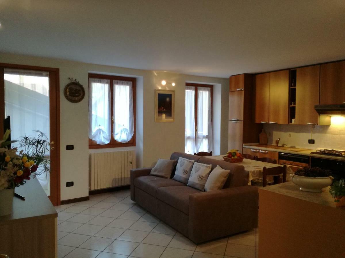 Appartamento Borgo Antico Oliveto Lario 外观 照片